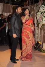 Shilpa Shetty, Raj Kundra at the Honey Bhagnani wedding reception on 28th Feb 2012 (2).JPG